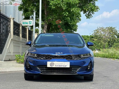 Xe Kia K5 Premium 2.0 AT 2022