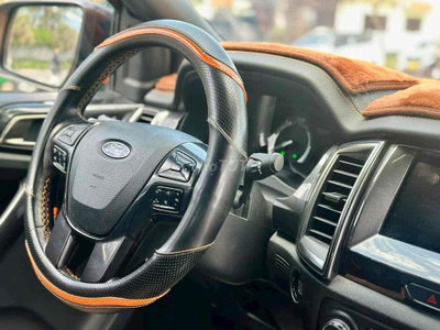 Ford Ranger Wildtrak 2022 Vàng đồng