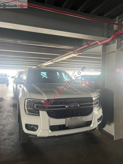 Xe Ford Ranger XLS 2.0L 4x2 AT 2024