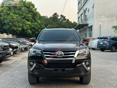 Xe Toyota Fortuner 2.4G 4x2 AT 2018