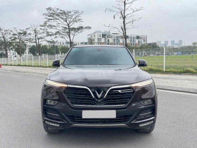 Vinfast Lux SA base 2019 10 vạn km Nâu