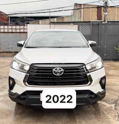 Toyota Innova Venturer 2022 Trắng 56.000km cực đep
