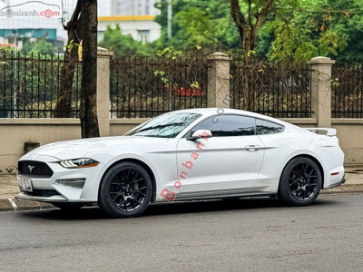 Xe Ford Mustang EcoBoost Fastback 2018