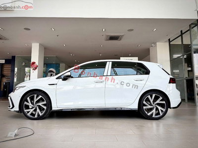 Xe Volkswagen Golf 1.5 eTSI R-Line 2025