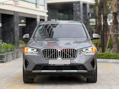 Xe BMW X3 sDrive20i 2024