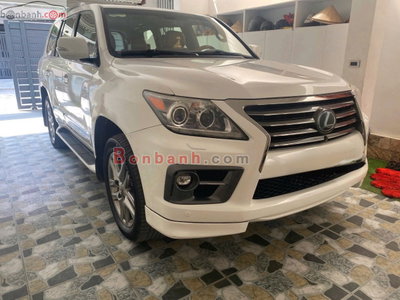 Xe Lexus LX 570 2013
