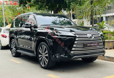 Xe Lexus LX 600 Urban 2024