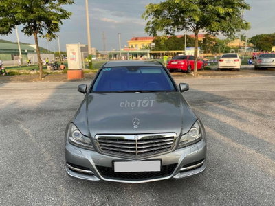 Mercedes-Benz C250 2011 Xám 137.000 Km