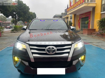 Xe Toyota Fortuner 2.4G 4x2 MT 2017