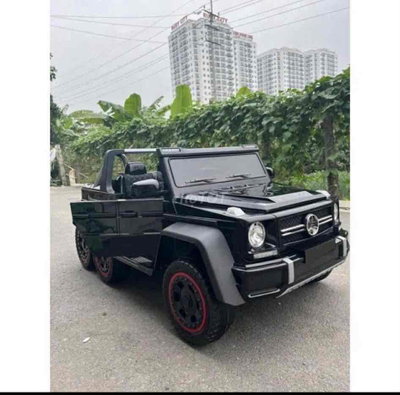 Mercedes-Benz G-Class Đen