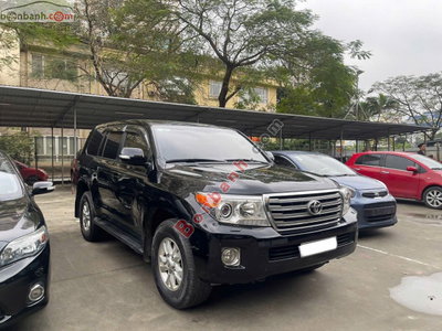 Xe Toyota Land Cruiser VX 4.6 V8 2011