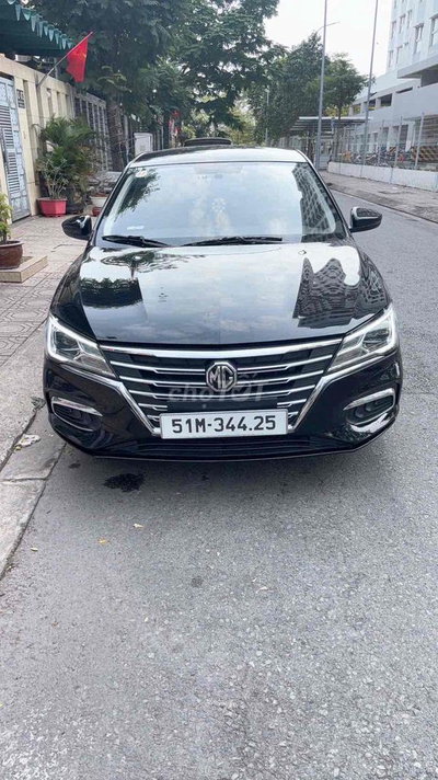 bán hoac đổi 7chổ xe gia đình còn nguyên bản 2024