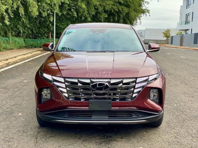 Hyundai Tucson 2022 2.0 dầu đặc biệt đỏ đẹp