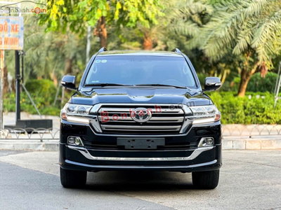 Xe Toyota Land Cruiser VX 4.6 V8 2019