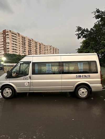 Ford Transit 2015 16 chỗ Bạc