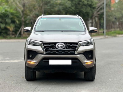 Toyota Fortuner 2022 2.4AT