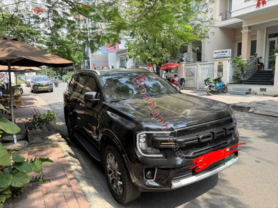 Xe Ford Everest Titanium 2.0L 4x2 AT 2023