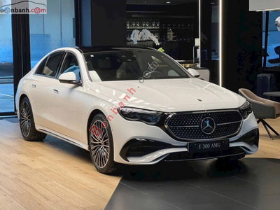Xe Mercedes Benz E class E300 AMG 2026
