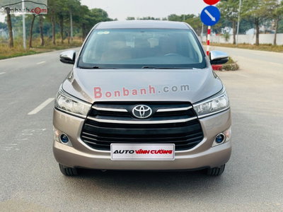 Xe Toyota Innova 2.0E 2019