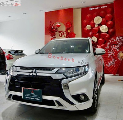 Xe Mitsubishi Outlander 2.0 CVT 2022