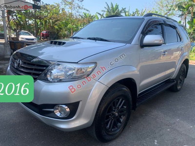 Xe Toyota Fortuner 2.5G 2016