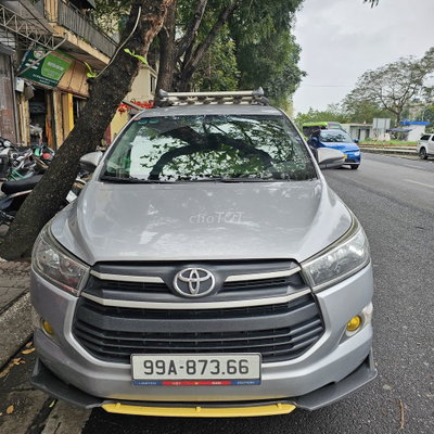 Toyota Innova 2018 Bạc