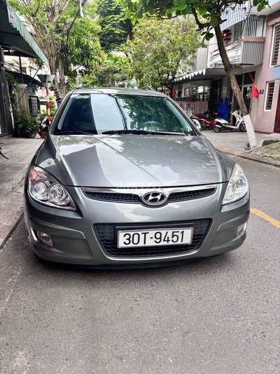 Hyundai i30 2009 Xám 110000 km