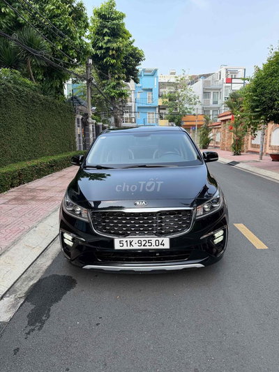 Kia Sedona DATH 2.2 máy dầu bản Full đời cuối 2019