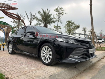 Xe Toyota Camry 2.0G 2021