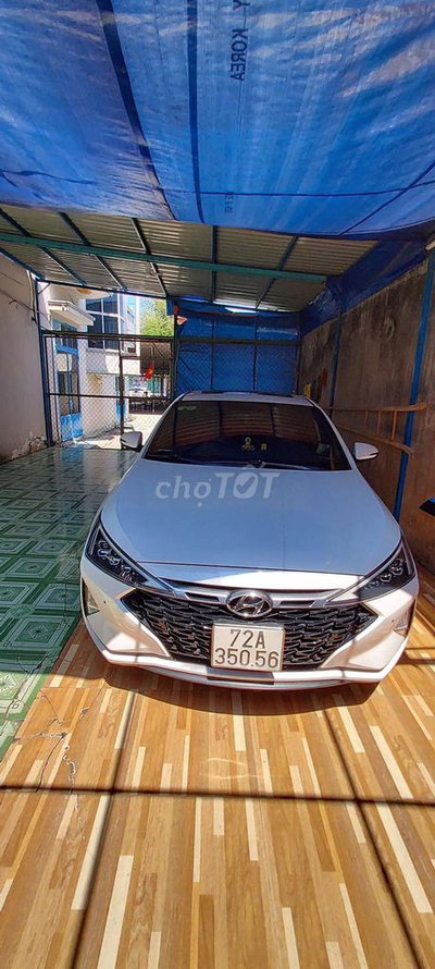 Hyundai Elantra 1.6 Turbo 2019. 66.000km