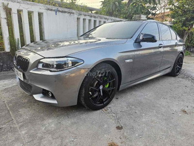 BMW 520i 2012 Xám