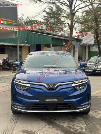 Xe VinFast VF8 Plus AWD 2023