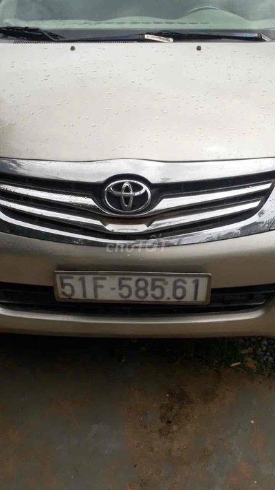 Toyota Innova 2008 Vàng cát