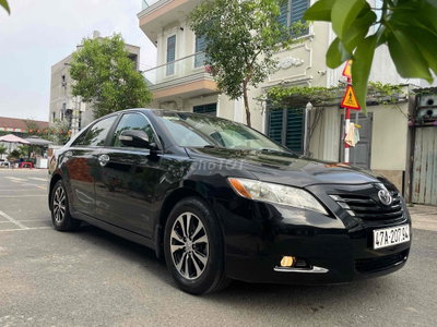 Toyota Camry 2006 LE Đen