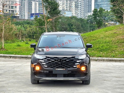 Xe Hyundai Custin Cao Cấp 2.0T 2025