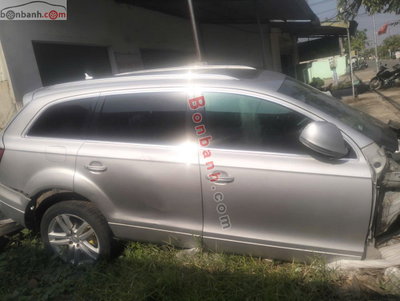 Xe Audi Q7 4.2 AT 2007