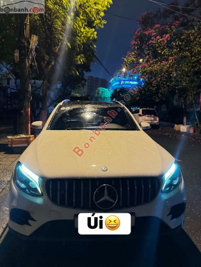 Xe Mercedes Benz GLC 300 4Matic 2017