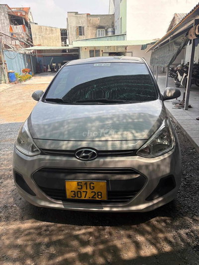 Hyundai Grand i10 2017 Bạc