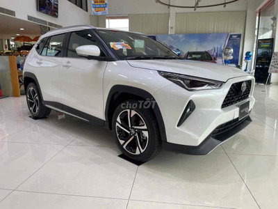 Toyota Yaris Cross 2026 tặng trước bạ 50%