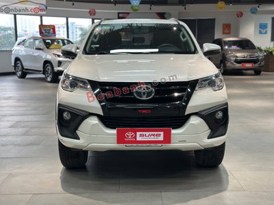 Xe Toyota Fortuner 2.7V 4x2 AT 2019