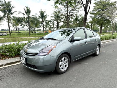 Toyota Prius Hybrid Xăng Điện.Rất tiết kiệm XĂNG