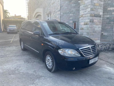 SsangYong Stavic Đen 7 chỗ