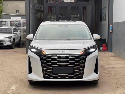 BYD M9 CÓ SẴN GIAO NGAY THÁNG 3