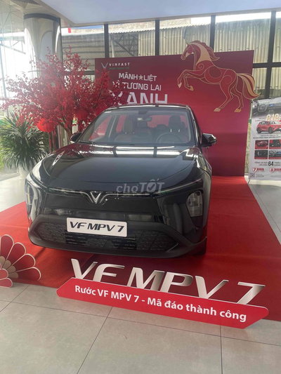 Xe điện VinFast VF MPV 7 đủ màu giao ngay giá tốt