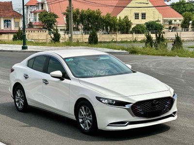 Mazda 3 2023 Luxury Trắng 17000 km