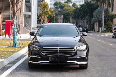 Mercedes E200 Exclusive 2021 - 8.000km