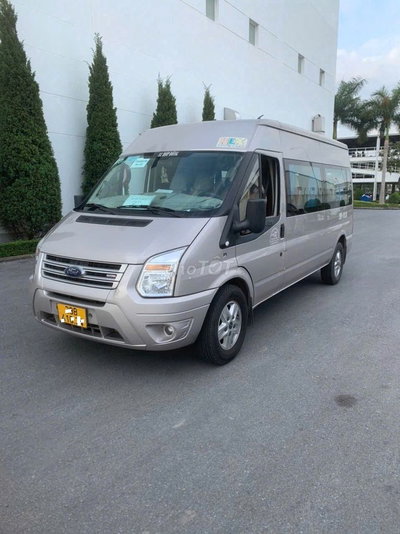 Transit 16 chỗ