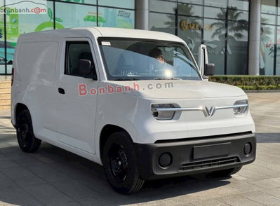 Xe VinFast EC Van AT 2025