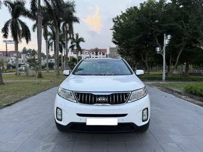 KIA Sorento 2018 DATH Trắng 75,000 Km