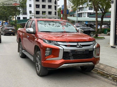 Xe Mitsubishi Triton 4x2 AT Mivec 2022